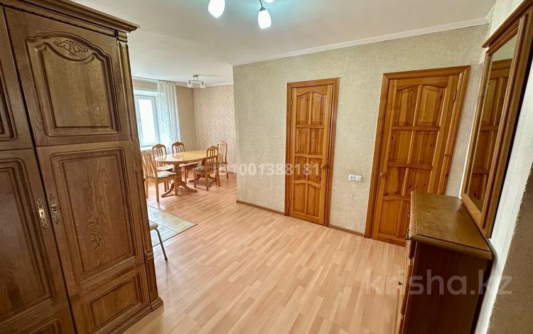 3-комнатная квартира · 58.8 м² · 5/5 этаж, Акана серэ 168а — Малика Габдуллина за 18.5 млн 〒 в Кокшетау — фото 2