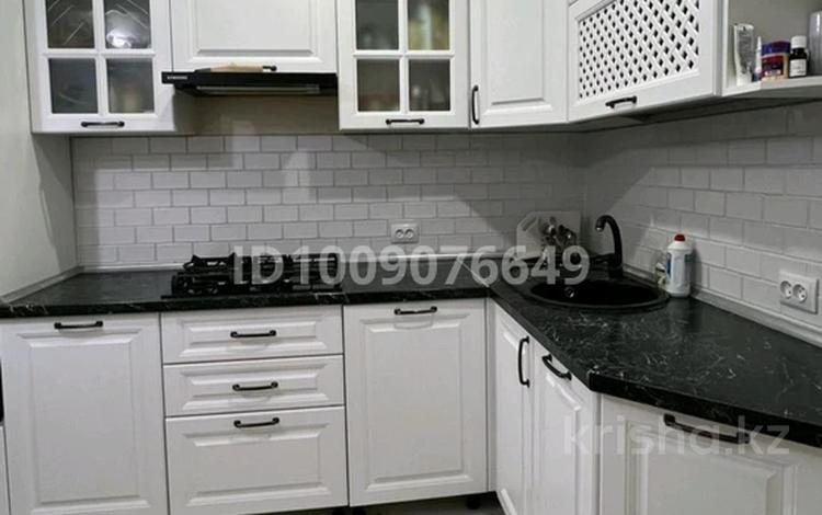 1-бөлмелі пәтер · 44 м² · 5/9 қабат, Жеңіс ш/а, бағасы: 155 000 ₸ в Уральске, мкр Женис — фото 2