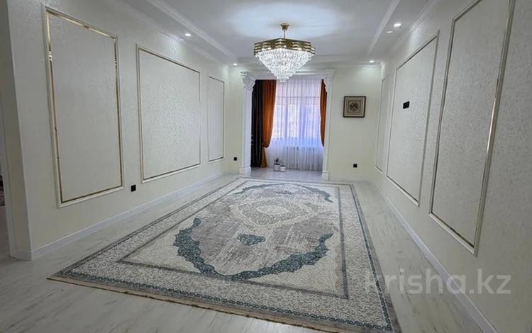 4-бөлмелі пәтер · 128 м² · 5/7 қабат, 17-й мкр 110, бағасы: 49 млн ₸ в Актау — фото 2
