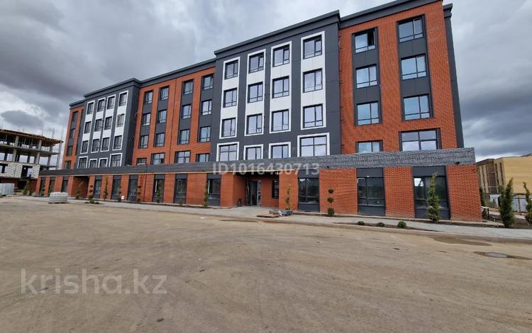 2-комнатная квартира · 84.6 м² · 2/5 этаж, мкр. Алтын орда 228/7 — Г.Жубанова-Тауелсиздик за 35.2 млн ₸ в Актобе — фото 2
