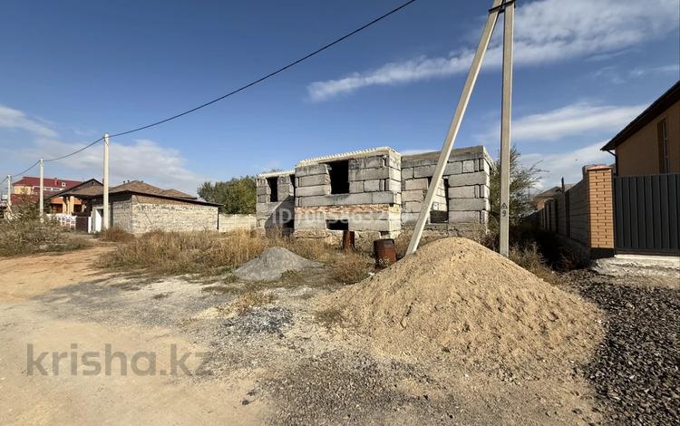 Отдельный дом · 4 комнаты · 250 м² · 12 сот., мкр Кунгей 230 — Нифедов за 24.9 млн 〒 в Караганде, Казыбек би р-н — фото 3