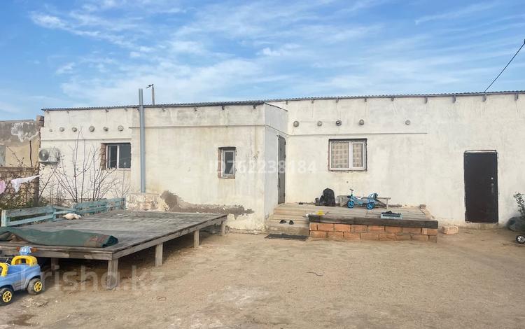 Отдельный дом · 2 комнаты · 70 м² · 700 сот., 6 квартал за 13 млн ₸ в Саина Шапагатовой — фото 2