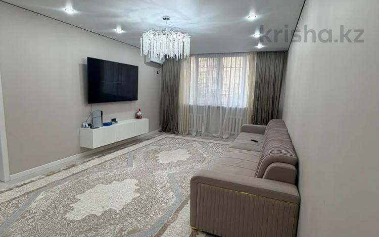 2-бөлмелі пәтер · 93 м² · 3/16 қабат, Шұғыла ш/а., Жуалы, бағасы: 42 млн ₸ в Алматы, Наурызбайский р-н — фото 2