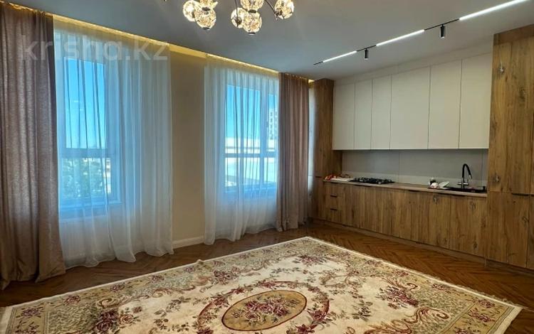 2-бөлмелі пәтер · 73 м² · 5/9 қабат, Тараз ш/а, Байтерекова 2б, бағасы: 58.5 млн ₸ в Шымкенте, Аль-Фарабийский р-н — фото 2