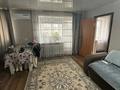 2-бөлмелі пәтер · 43 м² · 5/5 қабат, Назарбаева 11/2 — Космическая-Амре Кашаубаева, бағасы: 4 000 ₸ в Усть-Каменогорске, Ульбинский — фото 3