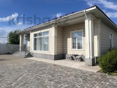 Отдельный дом · 4 комнаты · 220 м² · 10 сот., мкр Уркер за 160 млн ₸ в Астане, Нура р-н