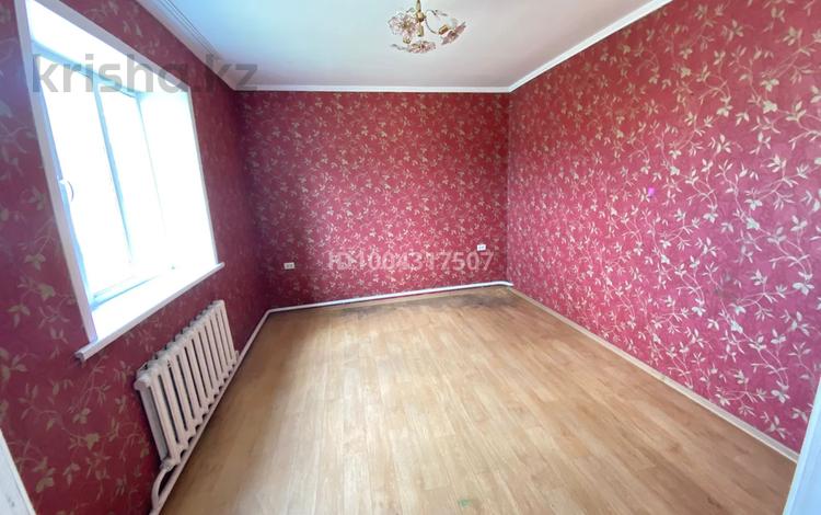 Отдельный дом · 4 комнаты · 110 м² · 4 сот., Шлеева 6а за 170 000 〒 в Семее — фото 2