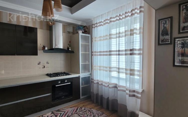 3-комнатная квартира · 83.5 м² · 2/3 этаж, Тауельсиздик за 30 млн 〒 в Костанае — фото 4