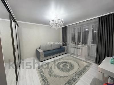 3-комнатная квартира · 65 м² · 12/12 этаж, мкр Аксай-1А — Төле би Момышұлы за 45 млн ₸ в Алматы, Ауэзовский р-н
