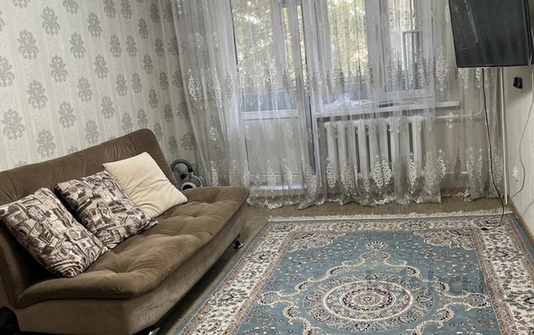 3-комнатная квартира · 63 м² · 4/5 этаж, мкр №10 А 22 — Шаляпина Саина за 300 000 ₸ в Алматы, Ауэзовский р-н — фото 2