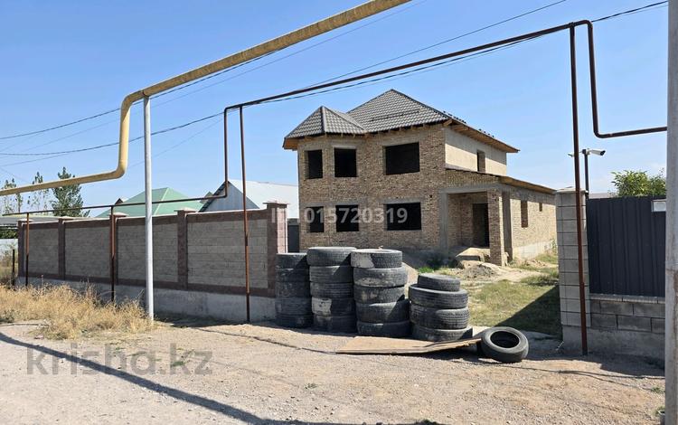 Жеке үй · 6 бөлме · 250 м² · 10 жүзд., Карасу 12 — Стадиона, бағасы: 45 млн ₸ в Жибек Жолы — фото 2