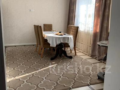 Отдельный дом · 4 комнаты · 274 м² · 6 сот., Трусова за 87 млн 〒 в Семее