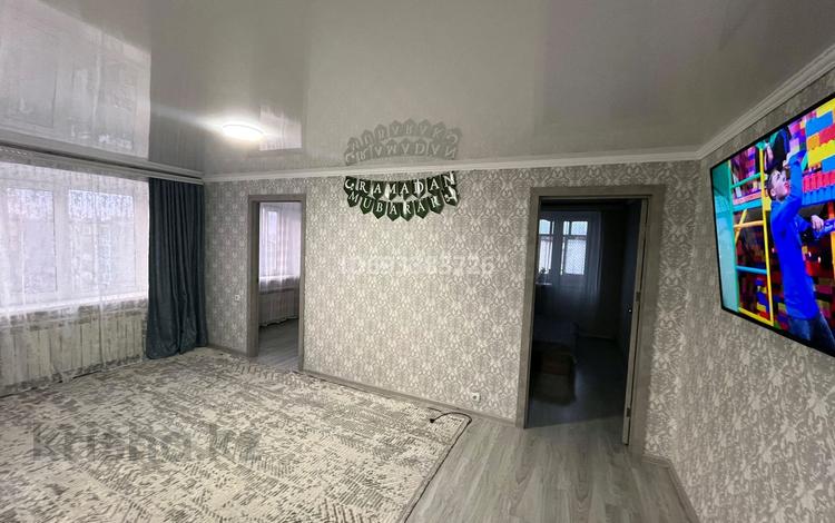 4-комнатная квартира, 73 м², 5/5 этаж, Ердена 189 за 16 млн 〒 в Сатпаев — фото 2