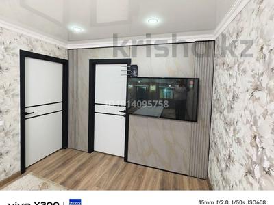 2-комнатная квартира · 43 м² · 1/5 этаж, Мира 102 за 9.8 млн ₸ в Темиртау