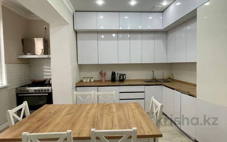 5-бөлмелі пәтер · 126 м² · 1/7 қабат, 19-й мкр 45/2, бағасы: 52 млн ₸ в Актау — фото 2