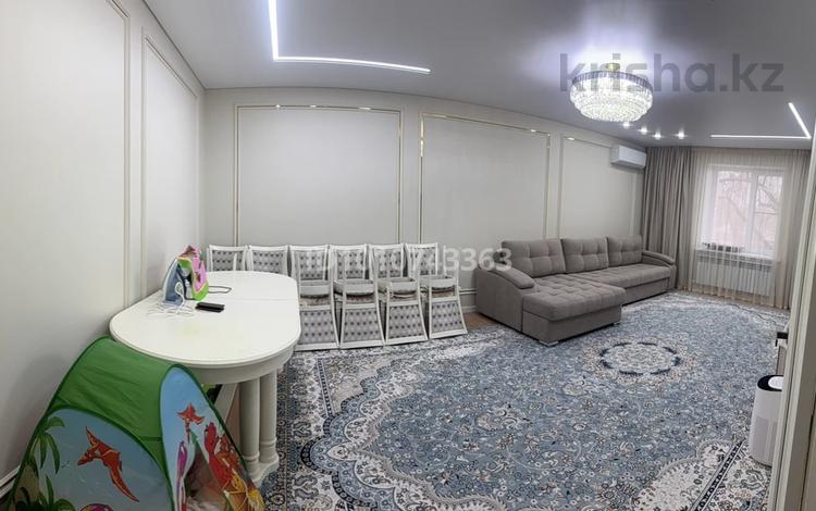 2-комнатная квартира · 74 м² · 2/10 этаж, Курмангазы 98 за 37 млн ₸ в Уральске — фото 2
