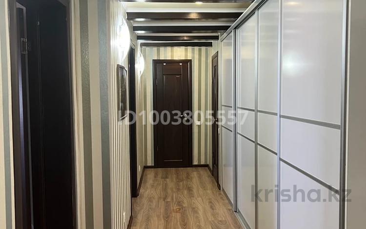 3-комнатная квартира · 109.4 м² · 10/10 этаж, 15-й мкр 56а за 45 млн ₸ в Актау — фото 2