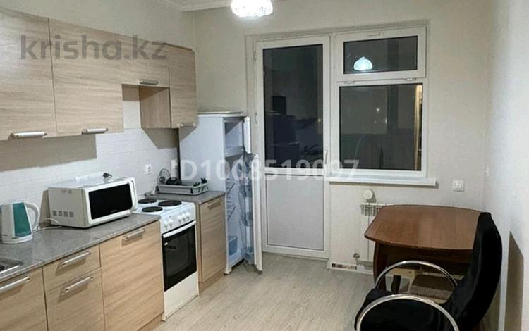 1-комнатная квартира · 37 м² · 6/22 этаж, Александр Бараев 18/1 — пересечение улиц Уалиханова и Бараева за 25 млн 〒 в Астане, р-н Байконур — фото 2