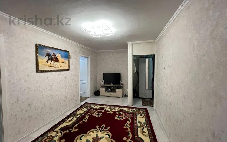 3-комнатная квартира · 46 м² · 4/5 этаж, мкр Юго-Восток, Язева за 15.8 млн ₸ в Караганде, Казыбек би р-н — фото 4