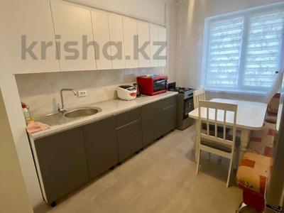 1-бөлмелі пәтер · 37 м² · 1/9 қабат, мкр Аксай-5, бағасы: 26 млн ₸ в Алматы, Ауэзовский р-н