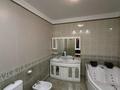 3-бөлмелі пәтер · 170 м² · 8/17 қабат, Самал-3 ш/а., Аль-Фараби 25 — Аль-Фараби Мендикулова, бағасы: 700 000 ₸ в Алматы, Медеуский р-н — фото 16