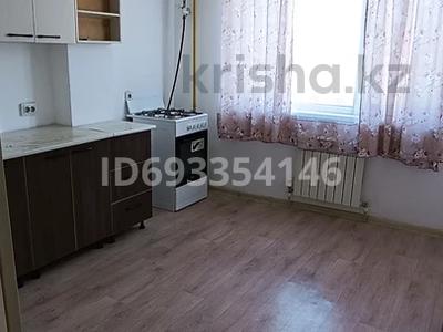 1-комнатная квартира, 36 м², 4/5 этаж помесячно, мкр Шугыла, Жунисова 10 к1 — Алатау за 130 000 〒 в Алматы, Наурызбайский р-н