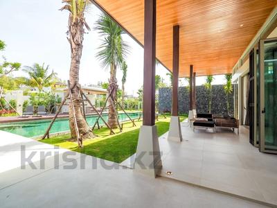 Отдельный дом · 4 комнаты · 420 м² · 4.2 сот., Лаян за ~ 754.8 млн 〒 в Пхукете