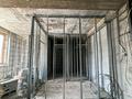 Свободное назначение, офисы, магазины и бутики, склады, общепит, салоны красоты, бани, гостиницы и зоны отдыха, фитнес и спорт, медцентры и аптеки, образование, развлечения, конференц-залы, кабинеты и рабочие места · 1200 м² за 9.6 млн ₸ в Алматы, Бостандыкский р-н — фото 48