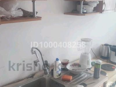 Продажа квартир в Павлодарской обл.: 1-комнатная квартира · 18 м² · 5/5 этаж, Камзина 6 — Камзина за 3.5 млн 〒 1-комнатная квартира · 18 м² · 5/5 этаж, Камзина 6 — Камзина за 3.5 млн 〒 в Павлодаре