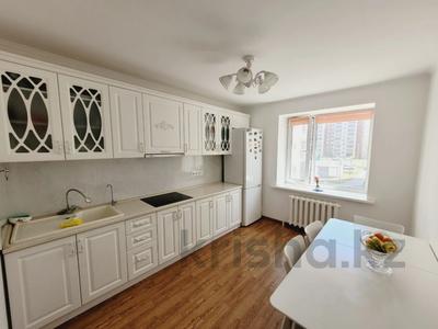 2-бөлмелі пәтер · 62 м² · 2/5 қабат, Айтматова 41б, бағасы: 30.6 млн ₸ в Астане, Нура р-н
