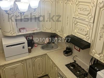 2-комнатная квартира · 67 м² · 2/2 этаж, Майкудук, архитектурная 16 — архитектурная за 13 млн 〒 в Караганде, Алихана Бокейханова р-н