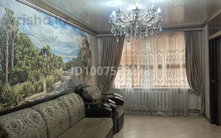 3-комнатная квартира · 62 м² · 1/5 этаж, мкр Самал 33 за 20 млн ₸ в Таразе — фото 2