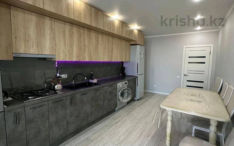 2-бөлмелі пәтер · 80 м² · 9/10 қабат, мкр Женис, бағасы: 17 000 ₸ в Уральске — фото 2