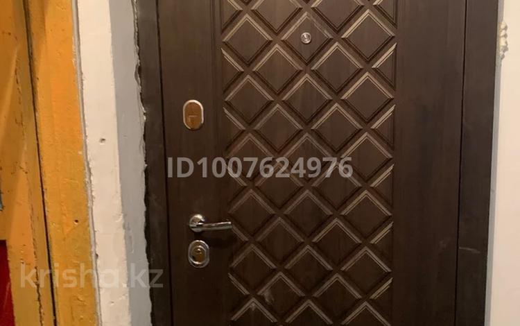 3-комнатная квартира · 67 м² · 1/5 этаж, Абая — Рядом есть остановка, аптеки, Самади смарт, детский развлекательный комплекс Фэмили парк за 20 млн ₸ в Жезказгане — фото 2