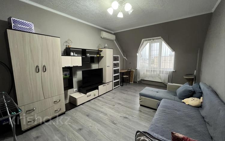 2-комнатная квартира · 51.9 м² · 10/10 этаж, мкр Аксай-3А 85 за 37 млн ₸ в Алматы, Ауэзовский р-н — фото 2