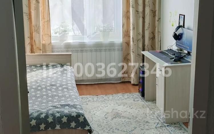 3-комнатная квартира · 63 м² · 5/5 этаж, Мухита 95/1 — Кердери за 17.5 млн ₸ в Уральске, мкр Школьник — фото 12