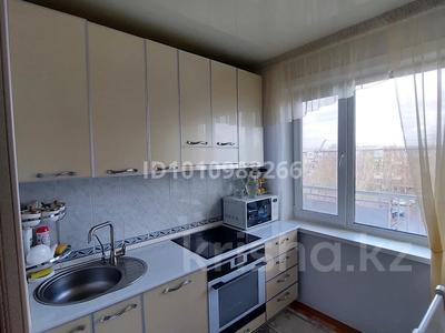 2-комнатная квартира · 47 м² · 5/5 этаж, Беркимбаева 184 А — 22 мкр за 12 млн 〒 в Экибастузе