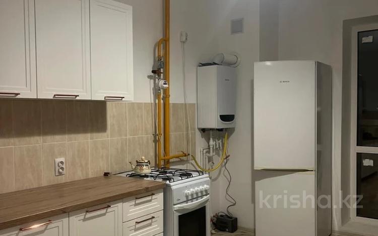 1-бөлмелі пәтер · 37 м² · 2 қабат, Зачаганск Акжайык 4 20, бағасы: 120 000 ₸ в Уральске — фото 2