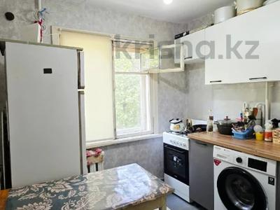 2-бөлмелі пәтер · 46 м² · 2/5 қабат, Проспект Женис 43/1 — Аграрный универ, Медицинский, бағасы: 17 млн ₸ в Астане, Сарыарка р-н