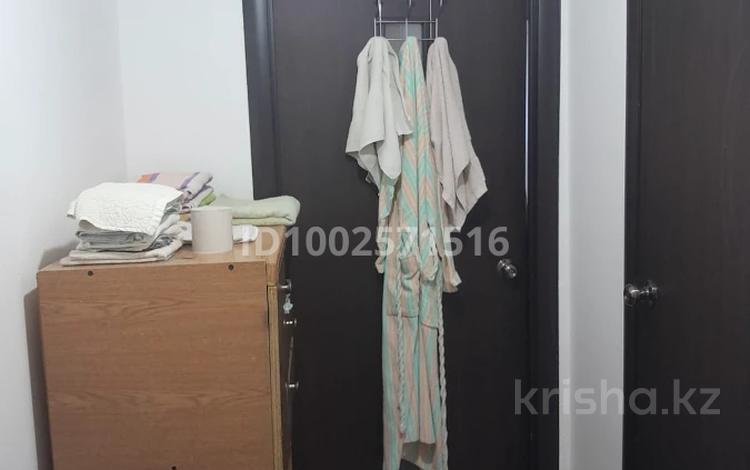 3-бөлмелі пәтер · 64 м² · 2/9 қабат, мкр Кунаева 17, бағасы: 25 млн ₸ в Уральске — фото 2