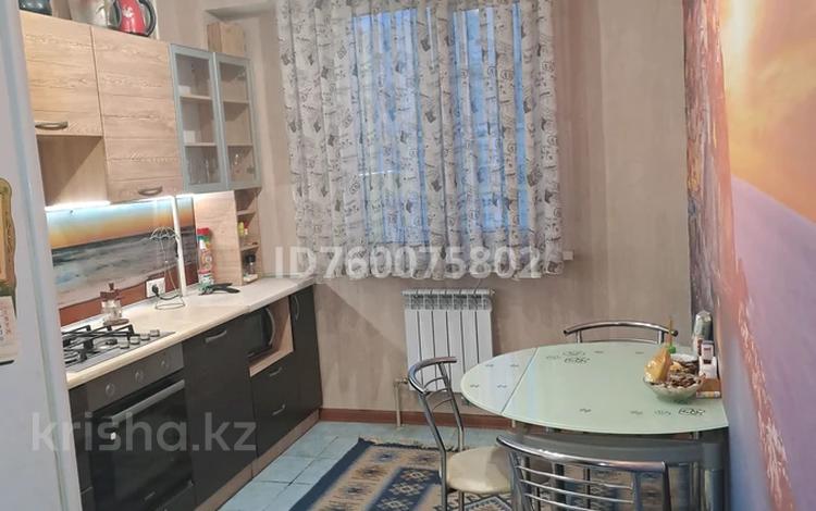 2-бөлмелі пәтер · 60 м² · 8/9 қабат, Асыл Арман 20, бағасы: 200 000 ₸ в Иргели — фото 2