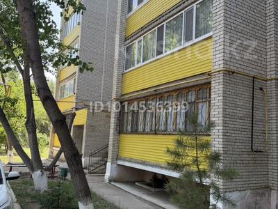 2-бөлмелі пәтер · 55 м² · 9/10 қабат, Жамбыл 40 40, бағасы: 18.5 млн ₸ в Уральске
