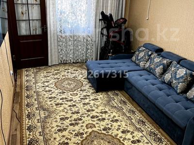 2-бөлмелі пәтер · 42 м² · 1/5 қабат, 11-й микрорайон, 11-й микрорайон 192Б — Орион бильярдный клуб, бағасы: 15.2 млн ₸ в Шымкенте, Енбекшинский р-н