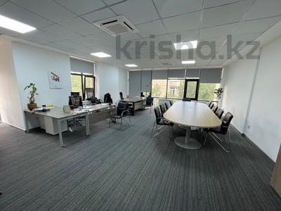 Аренда коммерческой недвижимости в Алматы: Офисы · 500 м² за 4 млн 〒 Офисы · 500 м² за 4 млн 〒 в Алматы, Медеуский р-н