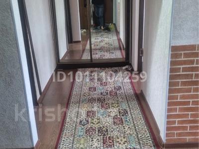 3-бөлмелі пәтер · 62 м² · 3 қабат, толе би 9, бағасы: 18 млн 〒 в Таразе