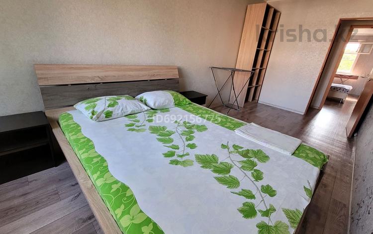 3-комнатная квартира · 62 м² · 3/5 этаж, Гоголя 48 за 20 000 ₸ в Караганде, Казыбек би р-н — фото 9