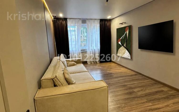 2-комнатная квартира · 49 м² · 2/5 этаж, ул. Курмангазы 177 за 250 000 ₸ в Уральске — фото 7