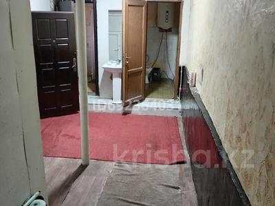 3-комнатный дом помесячно, 150 м², мкр Акбулак за 350 000 〒 в Алматы, Алатауский р-н