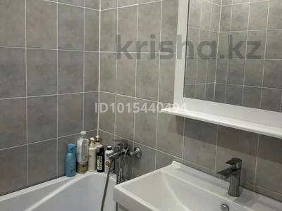 2-комнатная квартира · 80 м² · 5/5 этаж, мкр Жана Орда, Алаш — Алаш ул. за 20 000 ₸ в Уральске