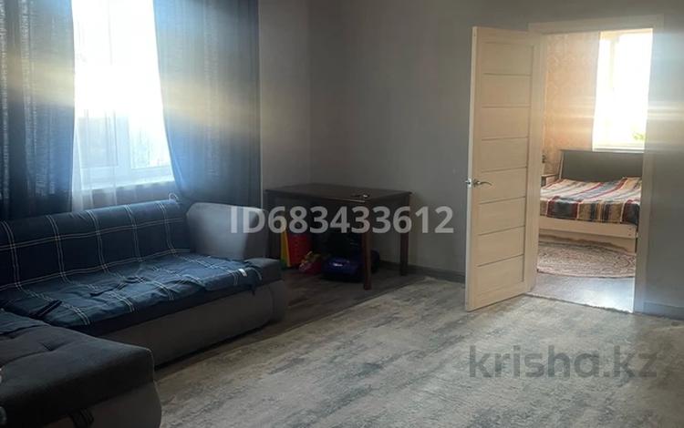 Отдельный дом · 4 комнаты · 120 м², Центральная — Центральная за 300 000 〒 в Конаеве — фото 2